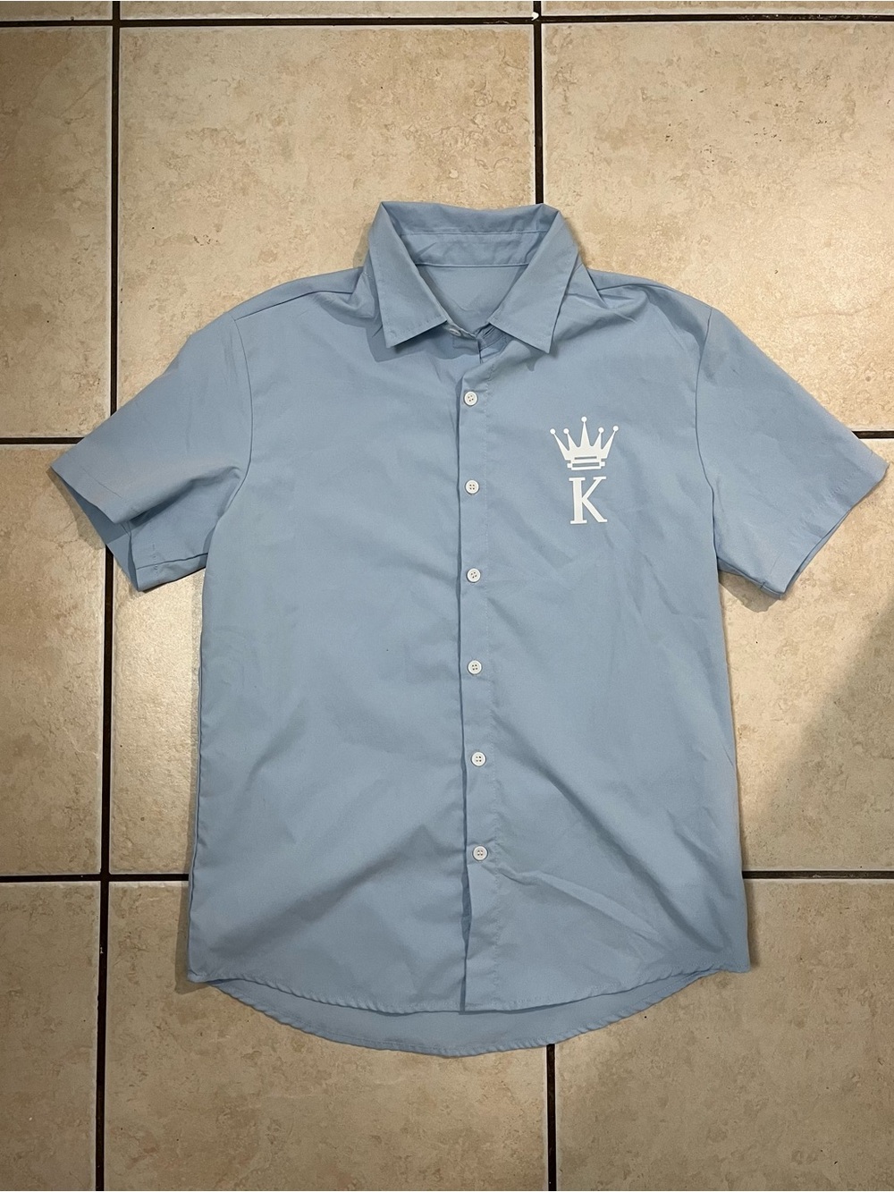 Men's Light Blue Short-Sleeve Button-Up Shirt with Crown 'K'